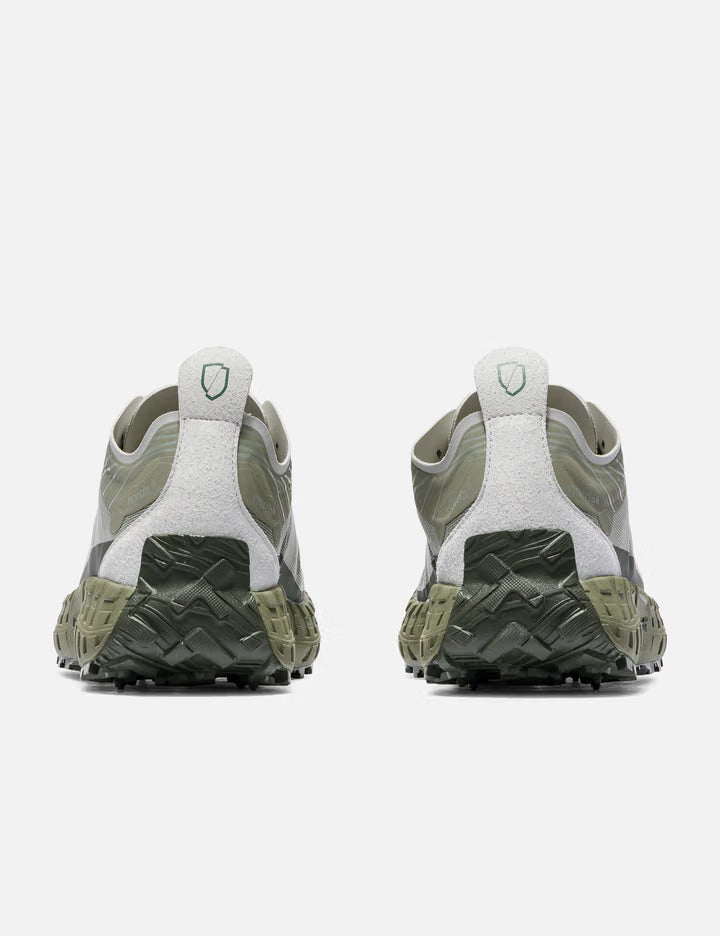 001A
