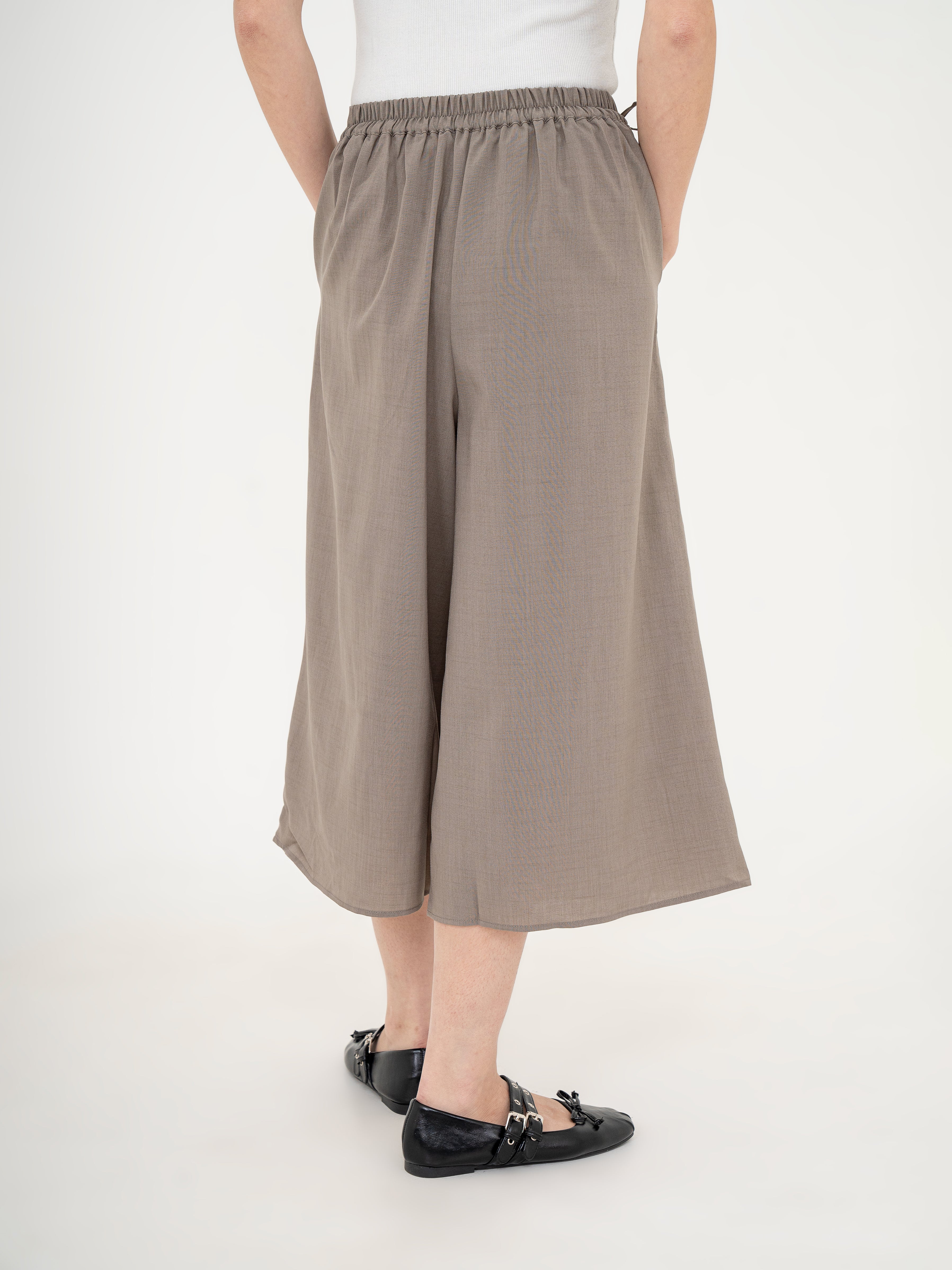 Haneuri Gaucho Pants