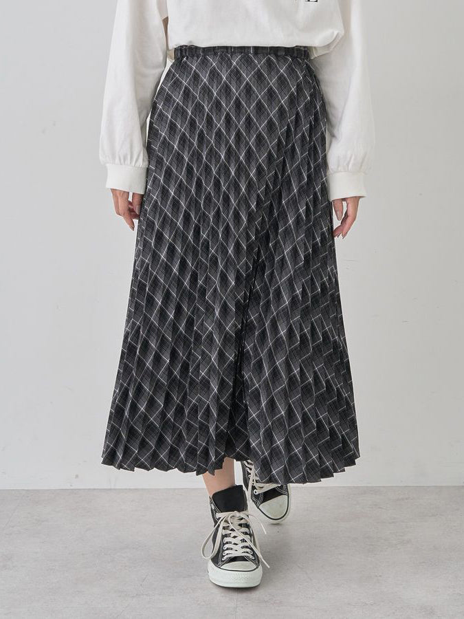 Namika Pleated Skirt
