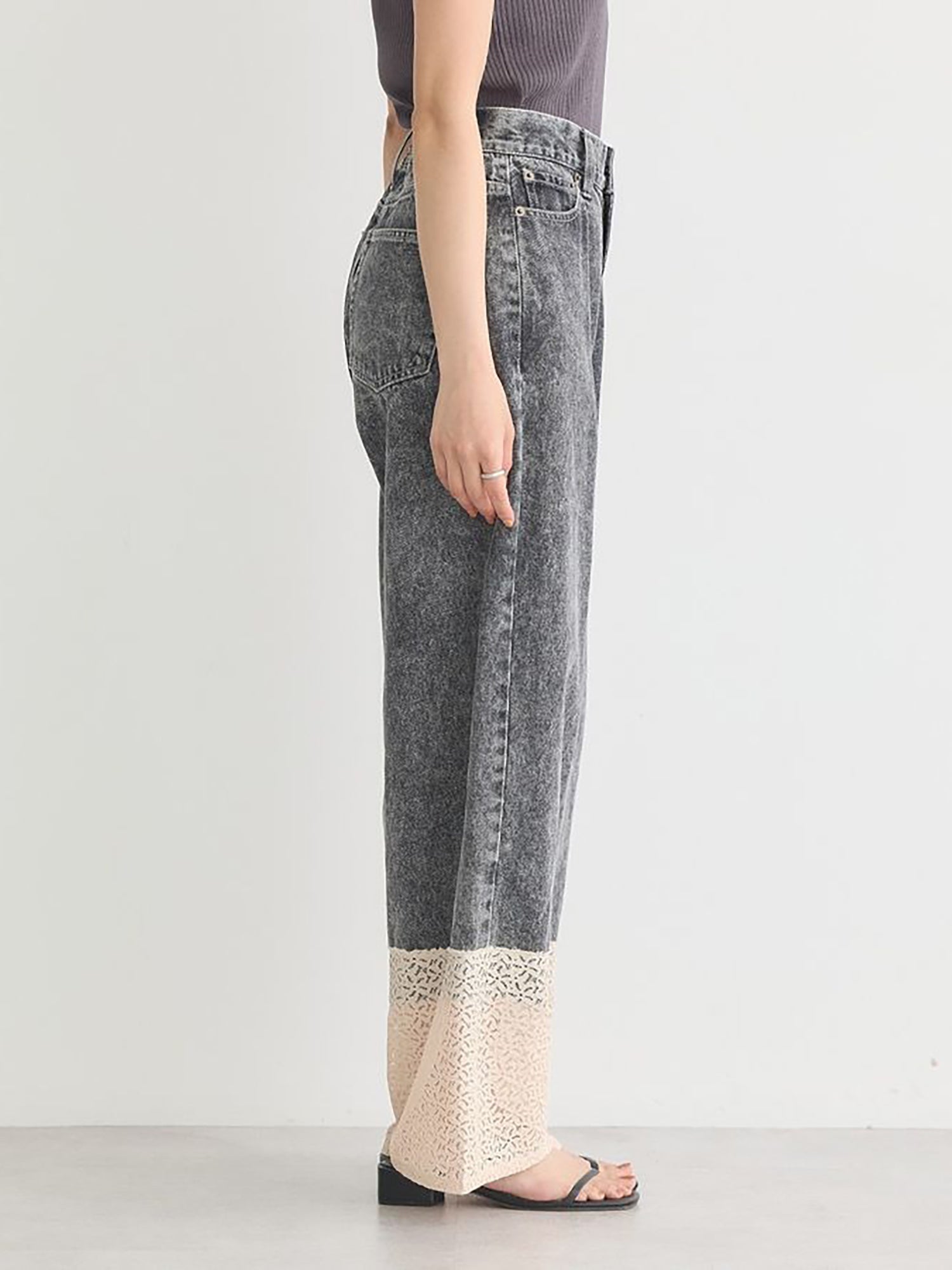 Resu Denim Pants With Lace