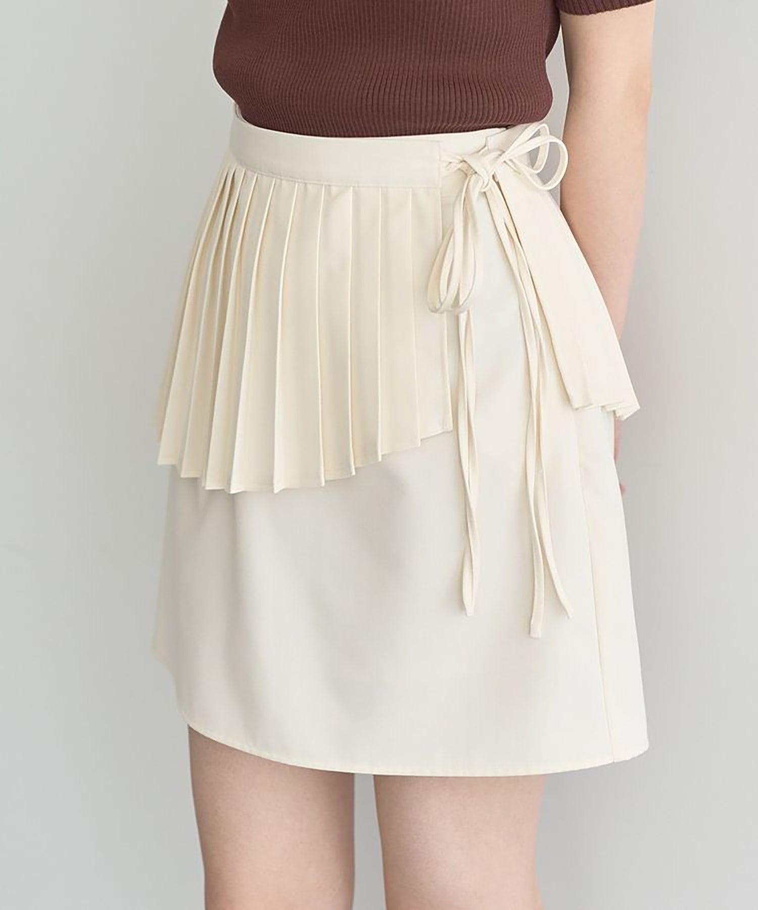 Yubi Set Pleated Wrap Skirt