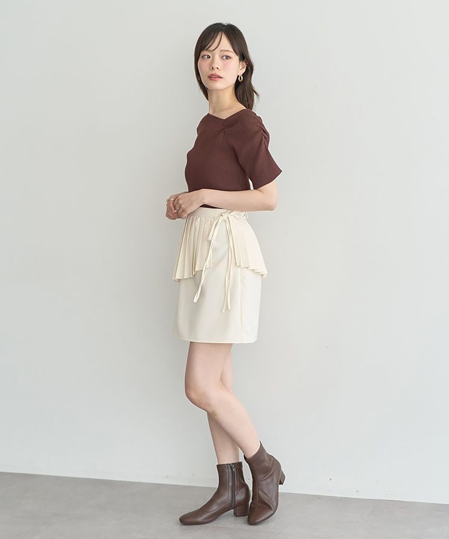 Yubi Set Pleated Wrap Skirt