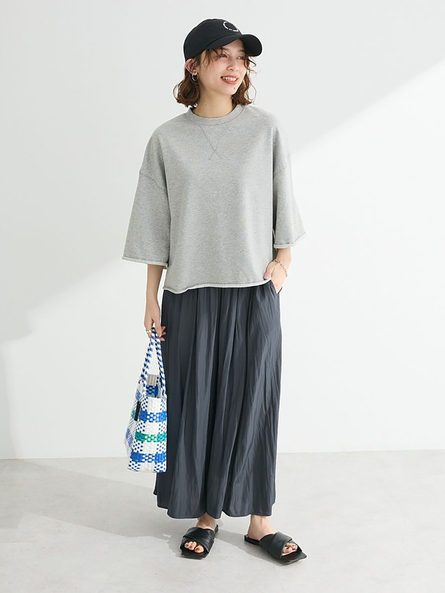 Kamitsu Plain Wide Pants