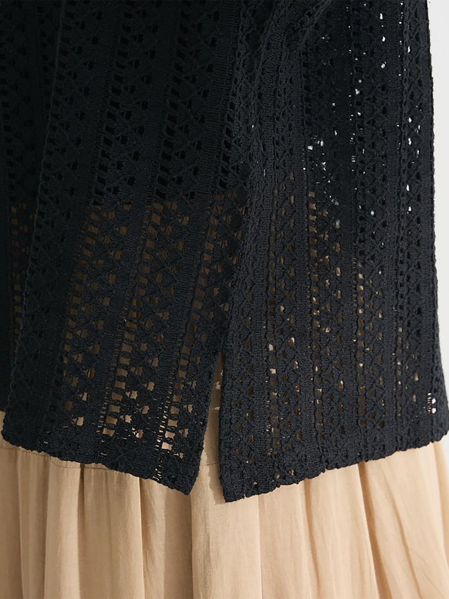 Hasu Collared Lace Shirt