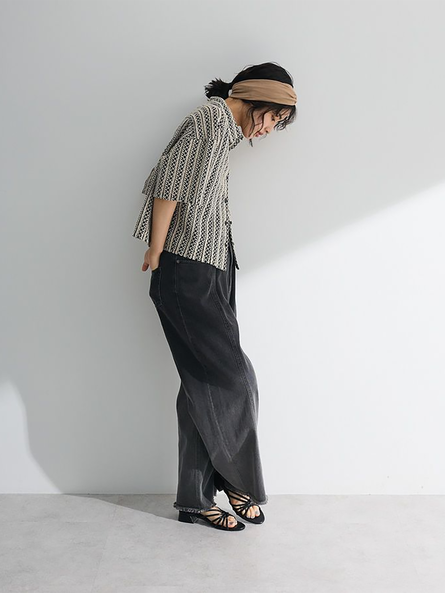 Hasu Collared Lace Shirt