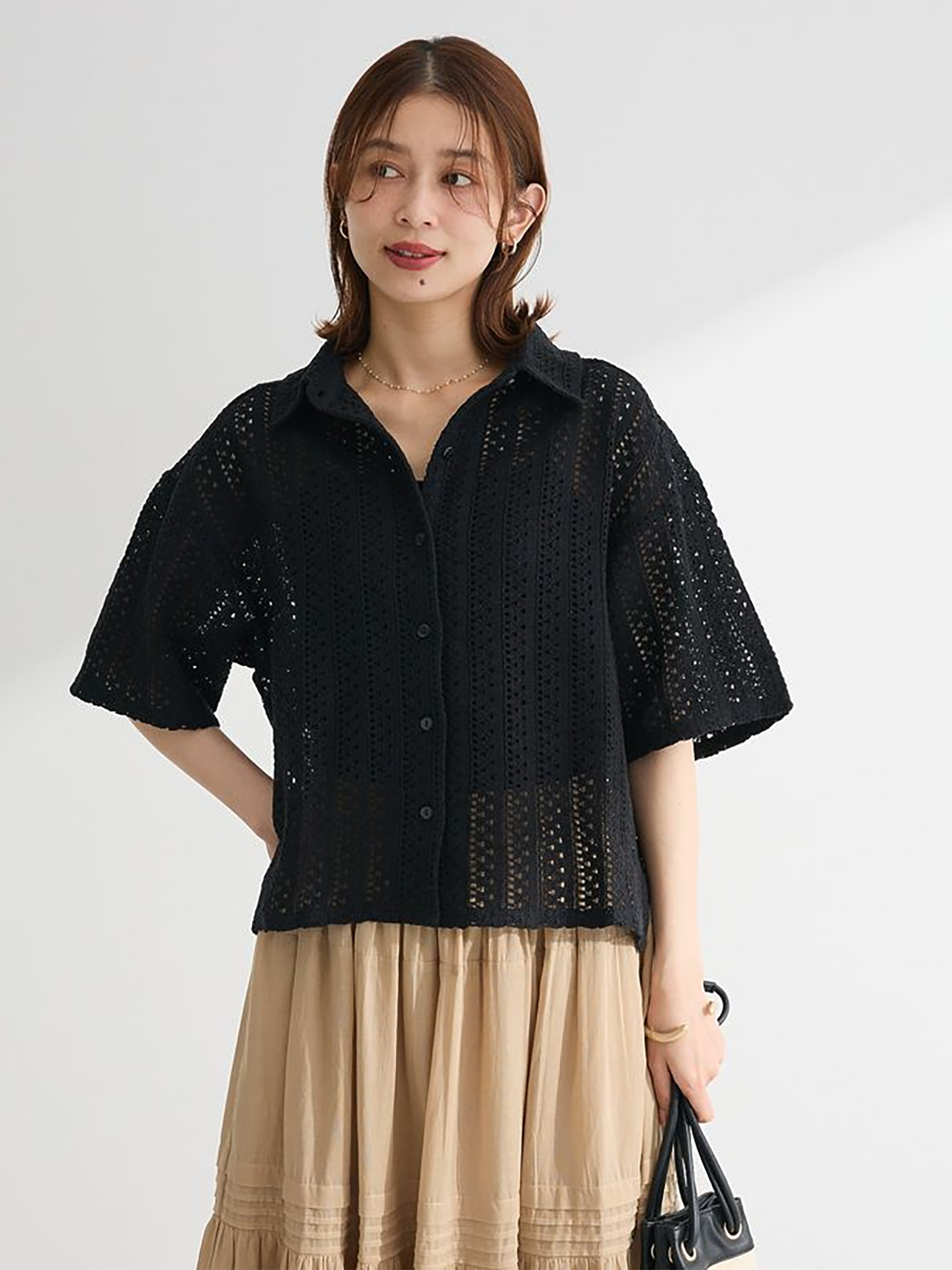 Hasu Collared Lace Shirt - Black - Green Parks