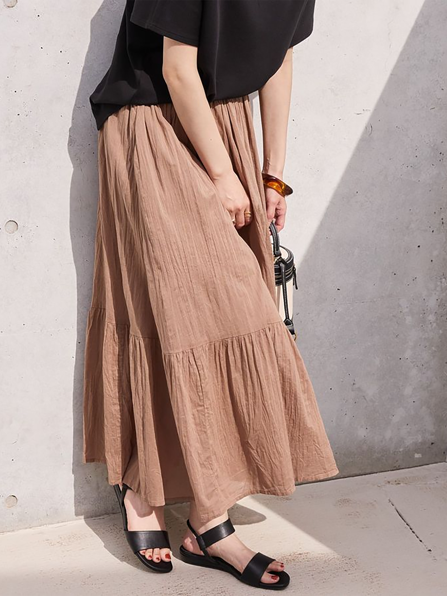 Yanagi Crinkle Tiered Skirt