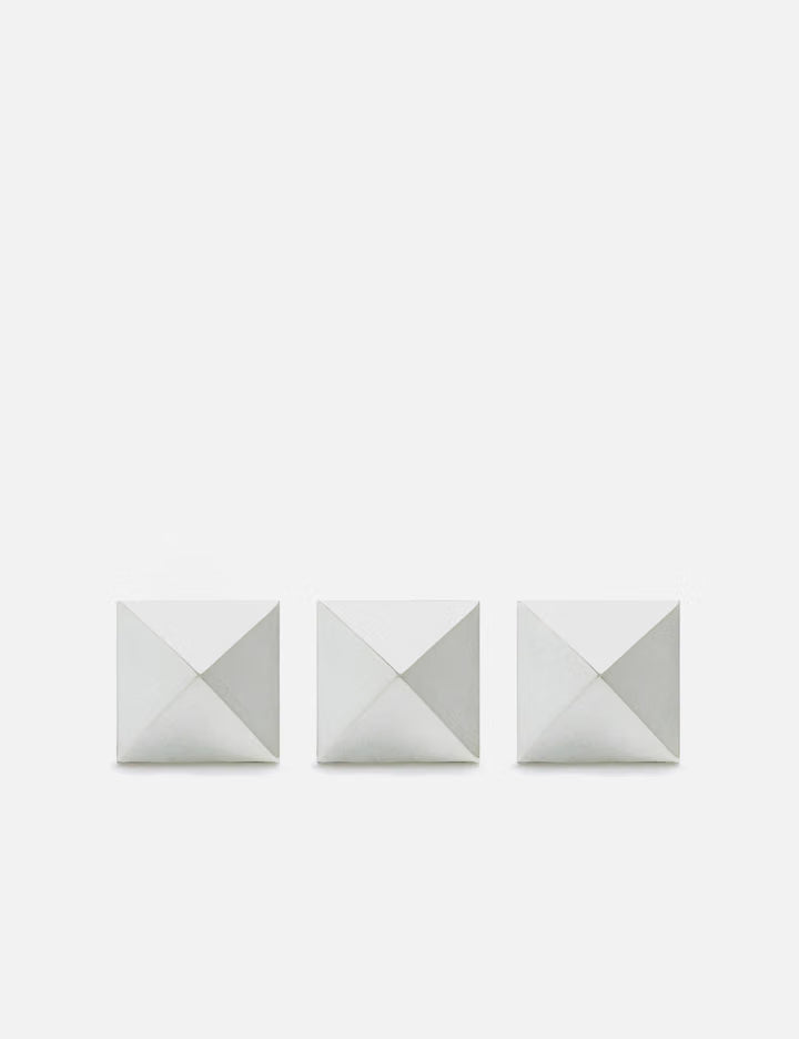 10mm Pyramid Stud
