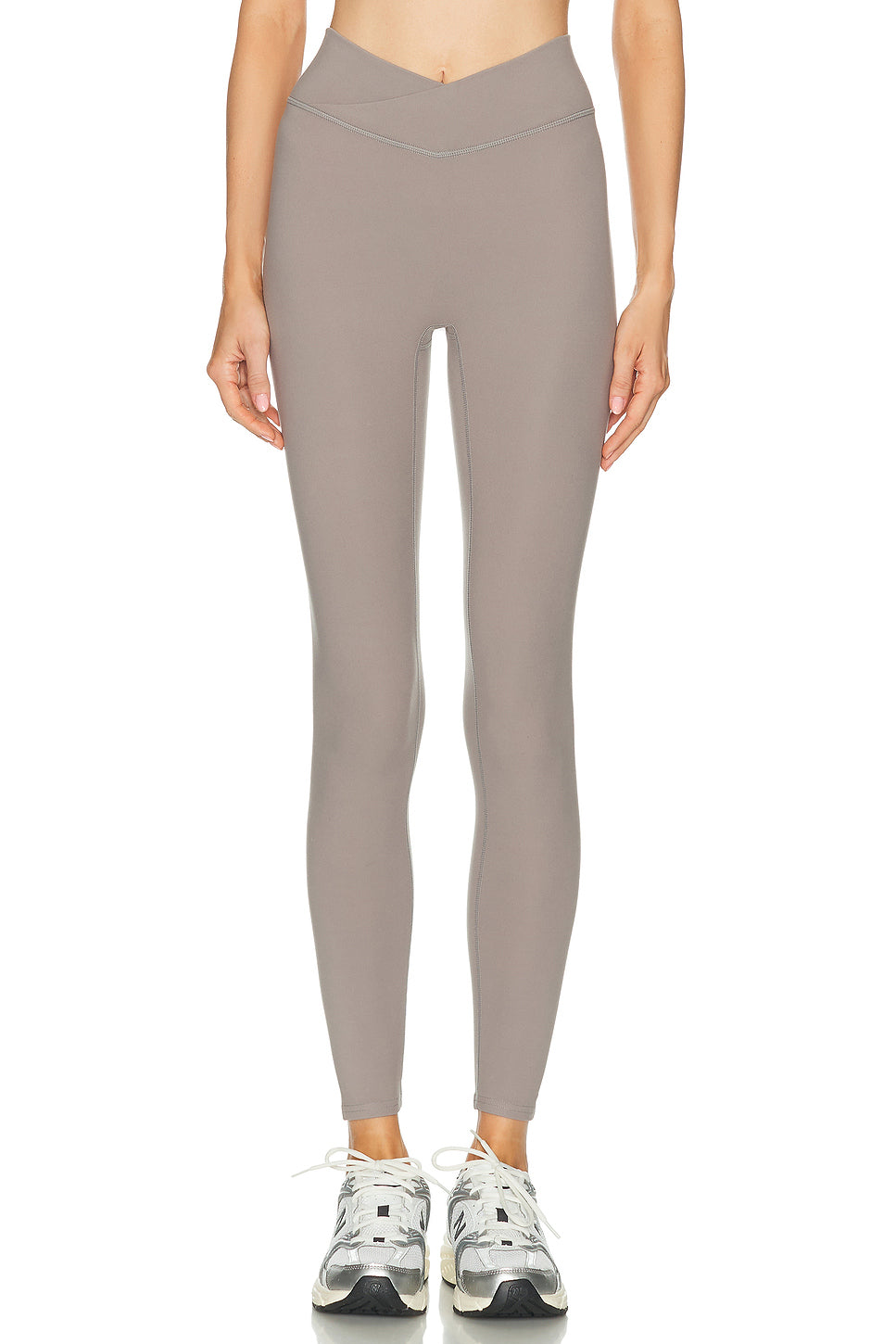 The V Legging