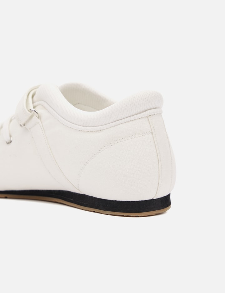 D Logo Lace Up Mozzi Shoes In White