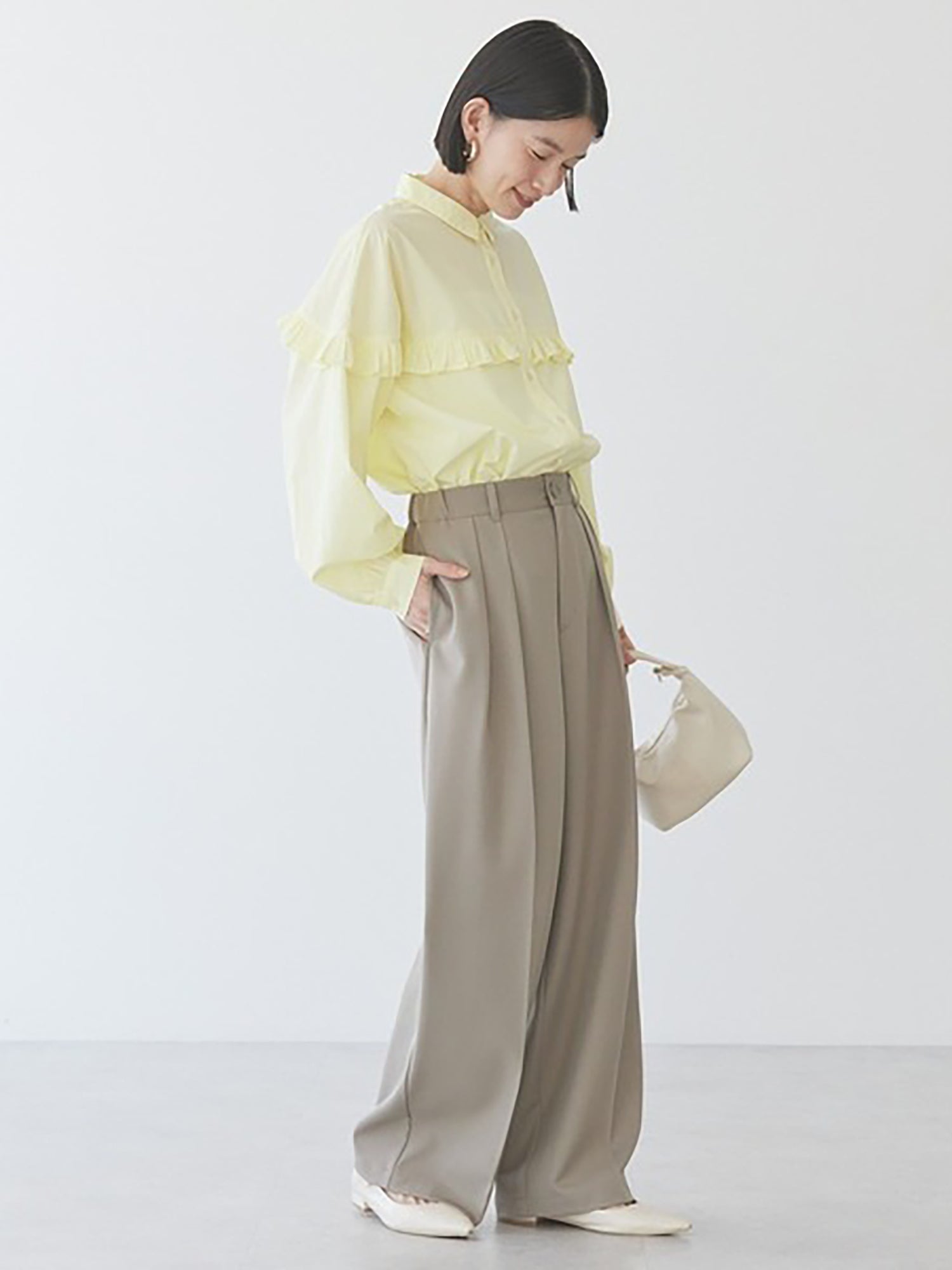 Sendan Tuck Wide Pants