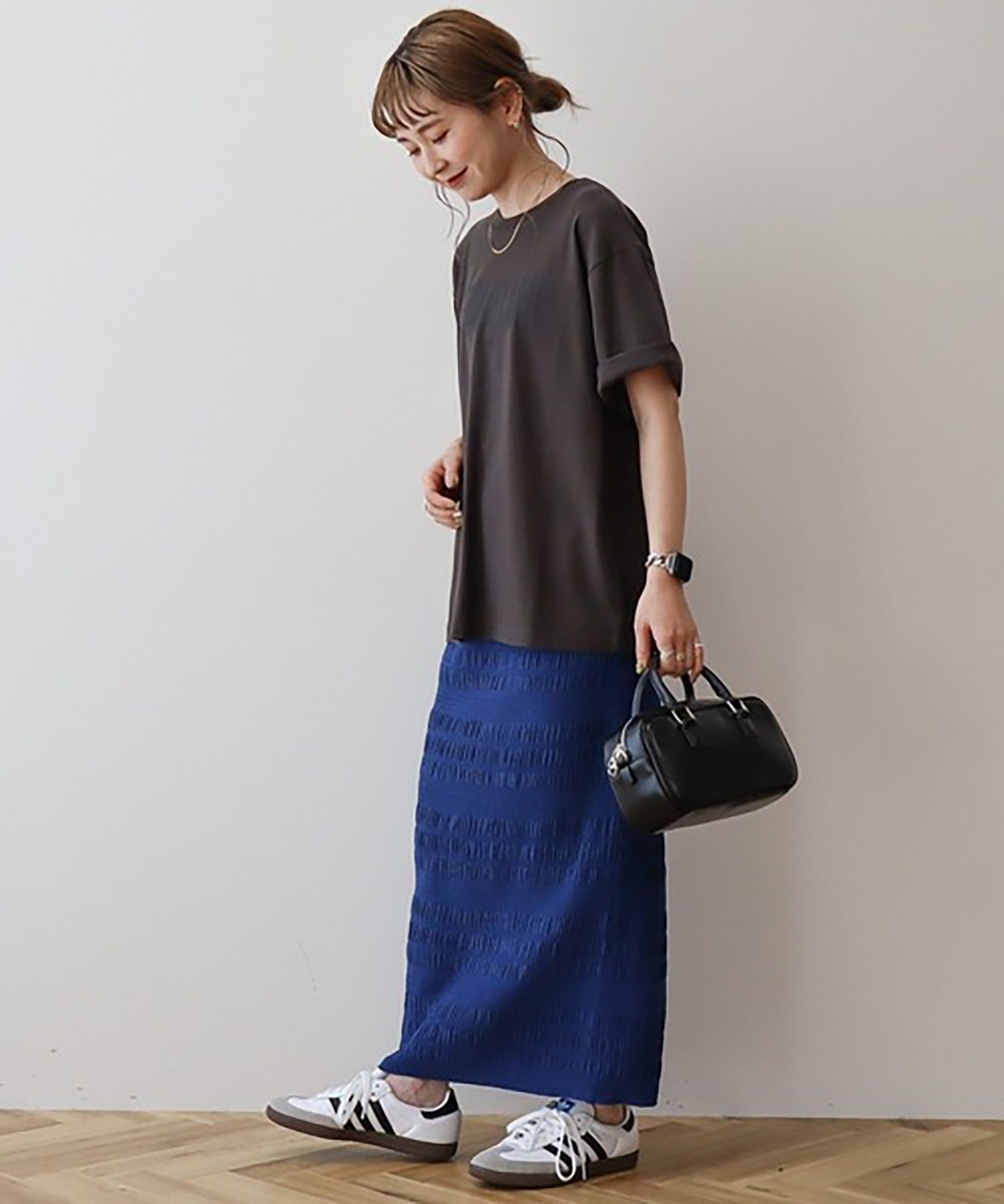 Kuwazu Shirred Straight Skirt
