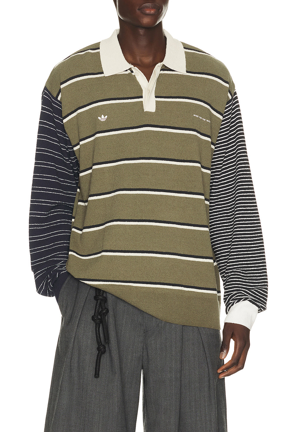 Adi007 Long Sleeve Tee in Olive Strata, Alumin, & /black