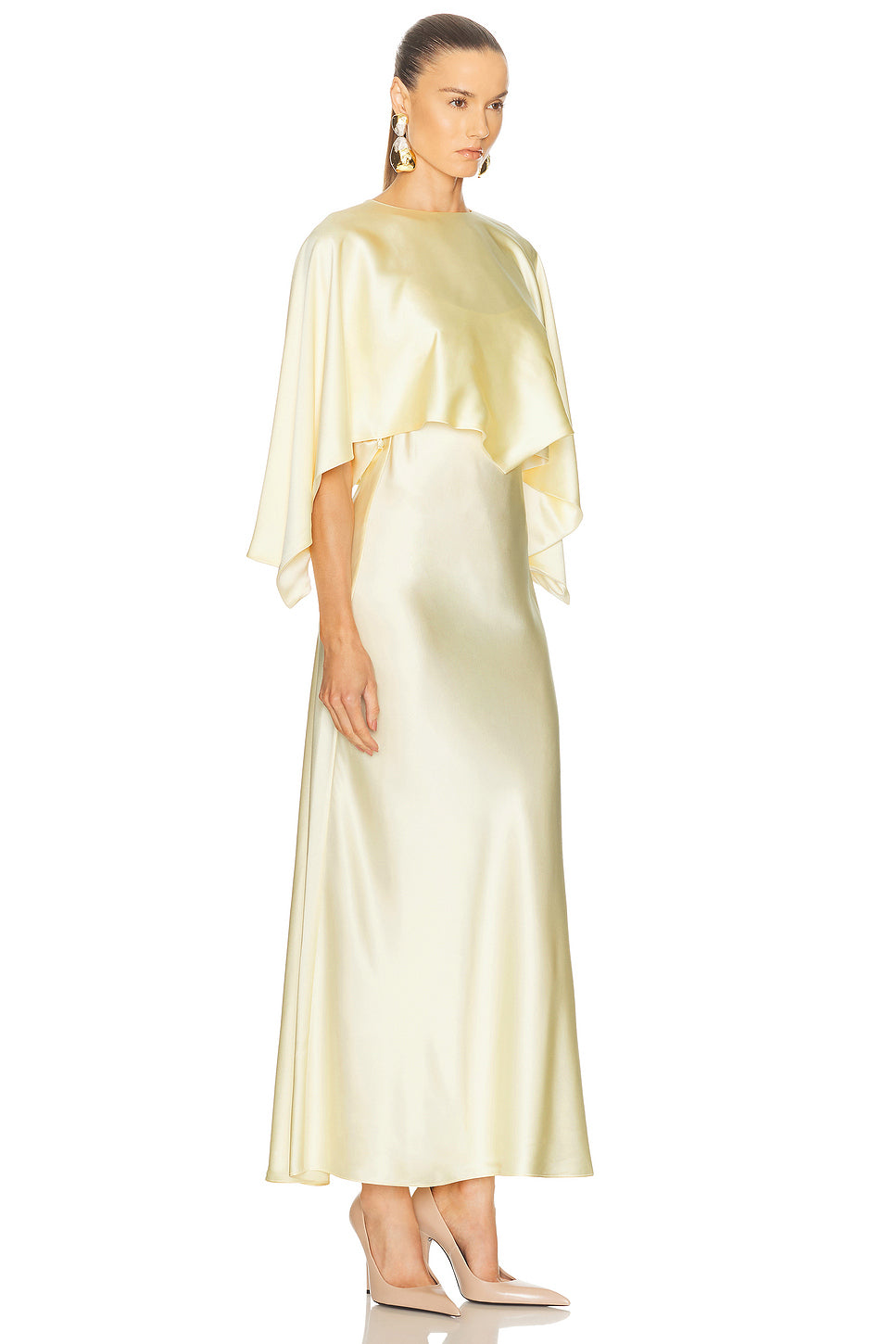 Larys Dress With Detachable Capelet