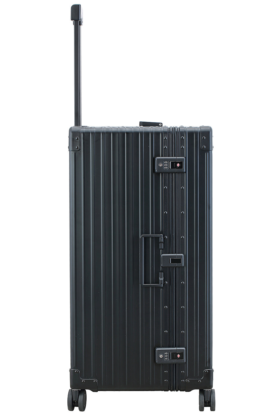 International Trunk Checked 30 Suitcase