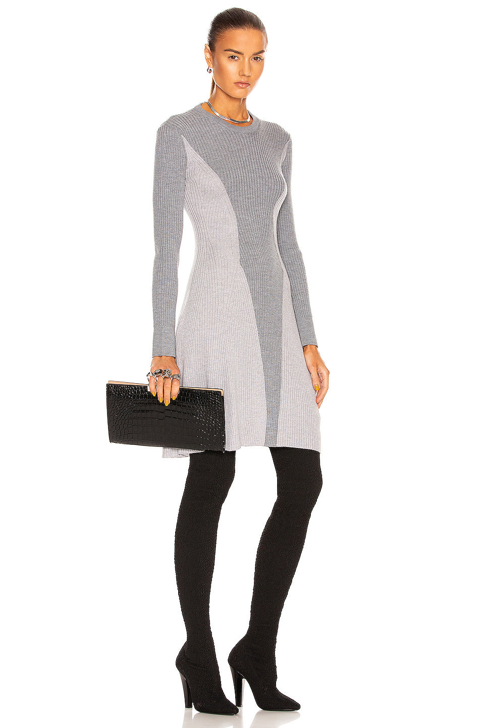 Skull Four Ring Flat Clutch