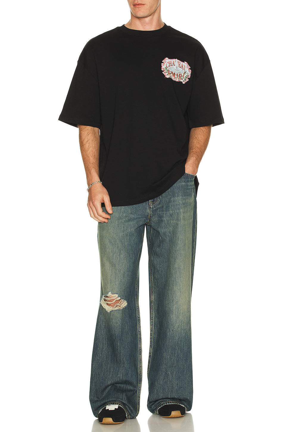 Chateau Sketch Oversized Tee