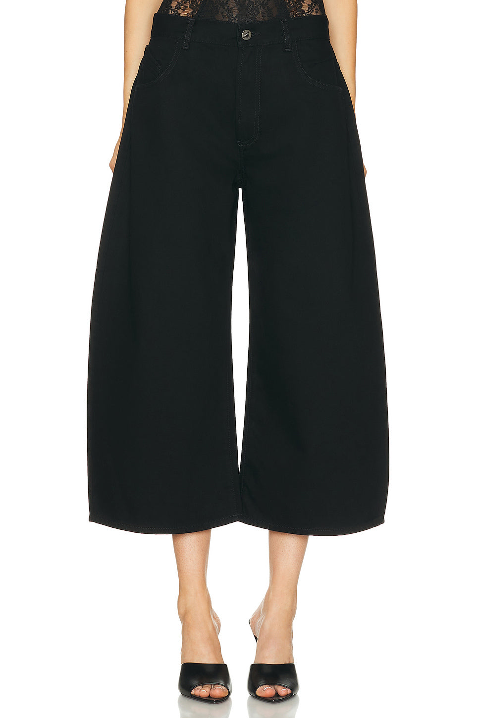 Curved Short Leg