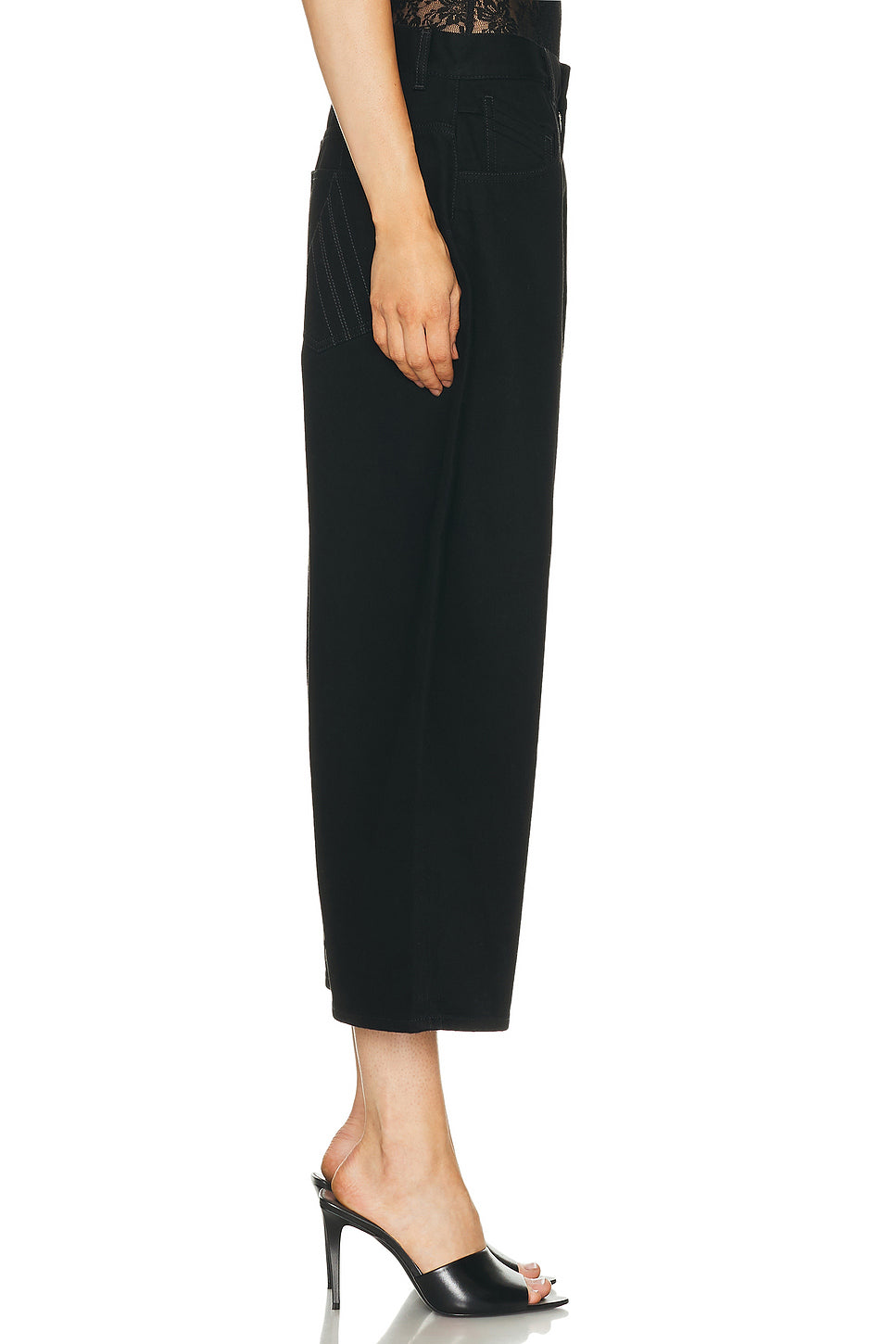 Curved Short Leg