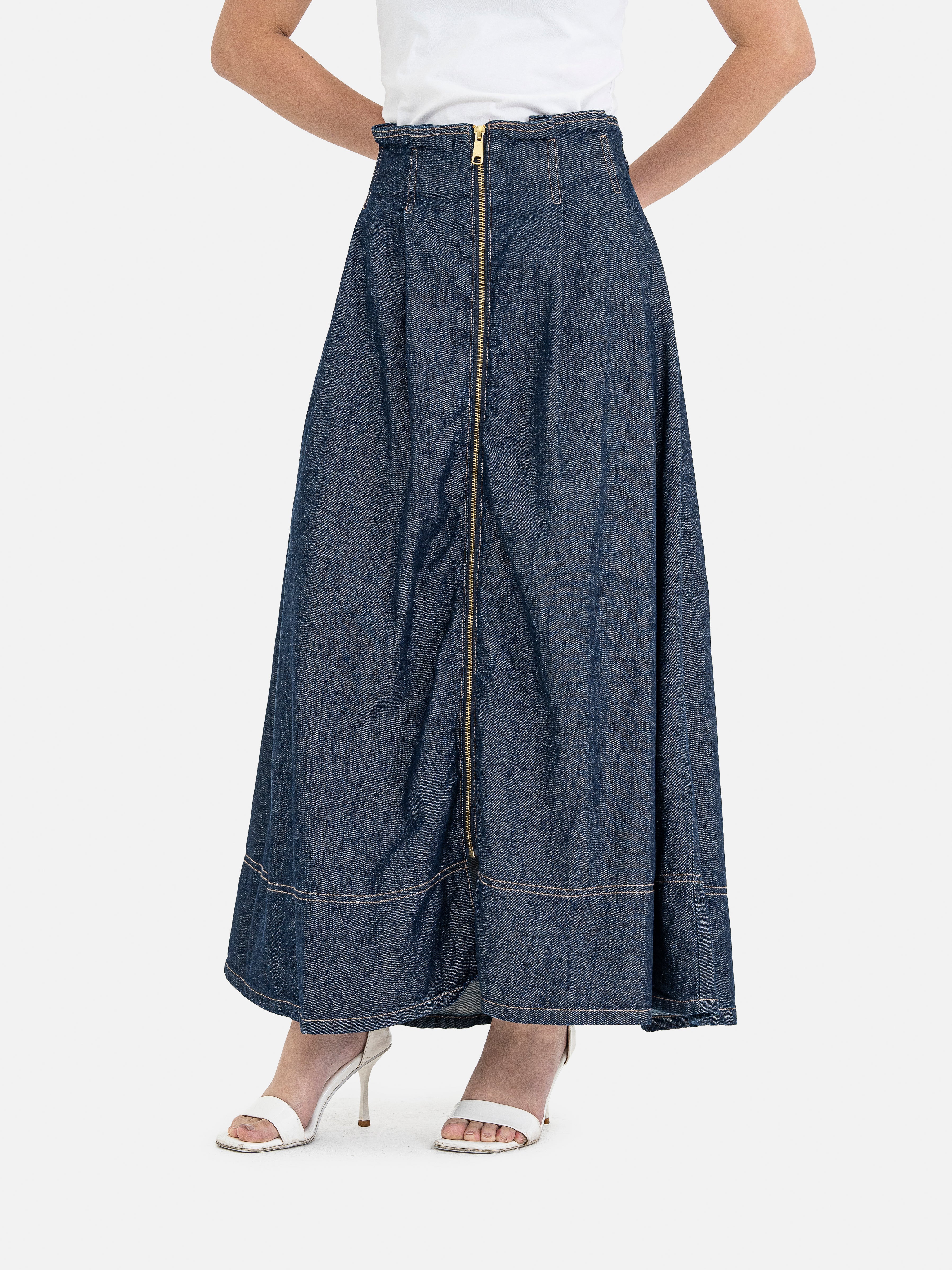 Amami Front Zip Denim Skirt