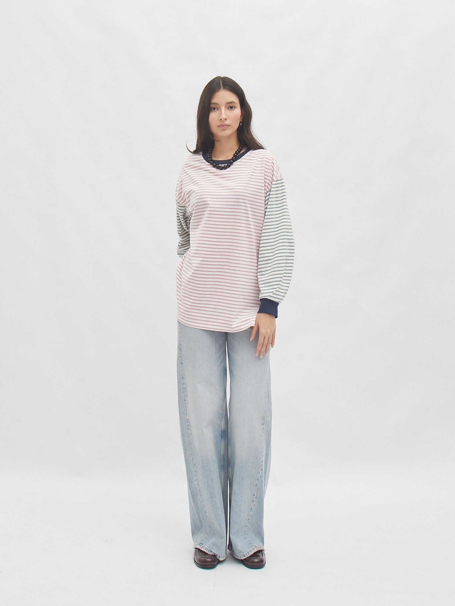 Listia Longsleeve Oversized Tee