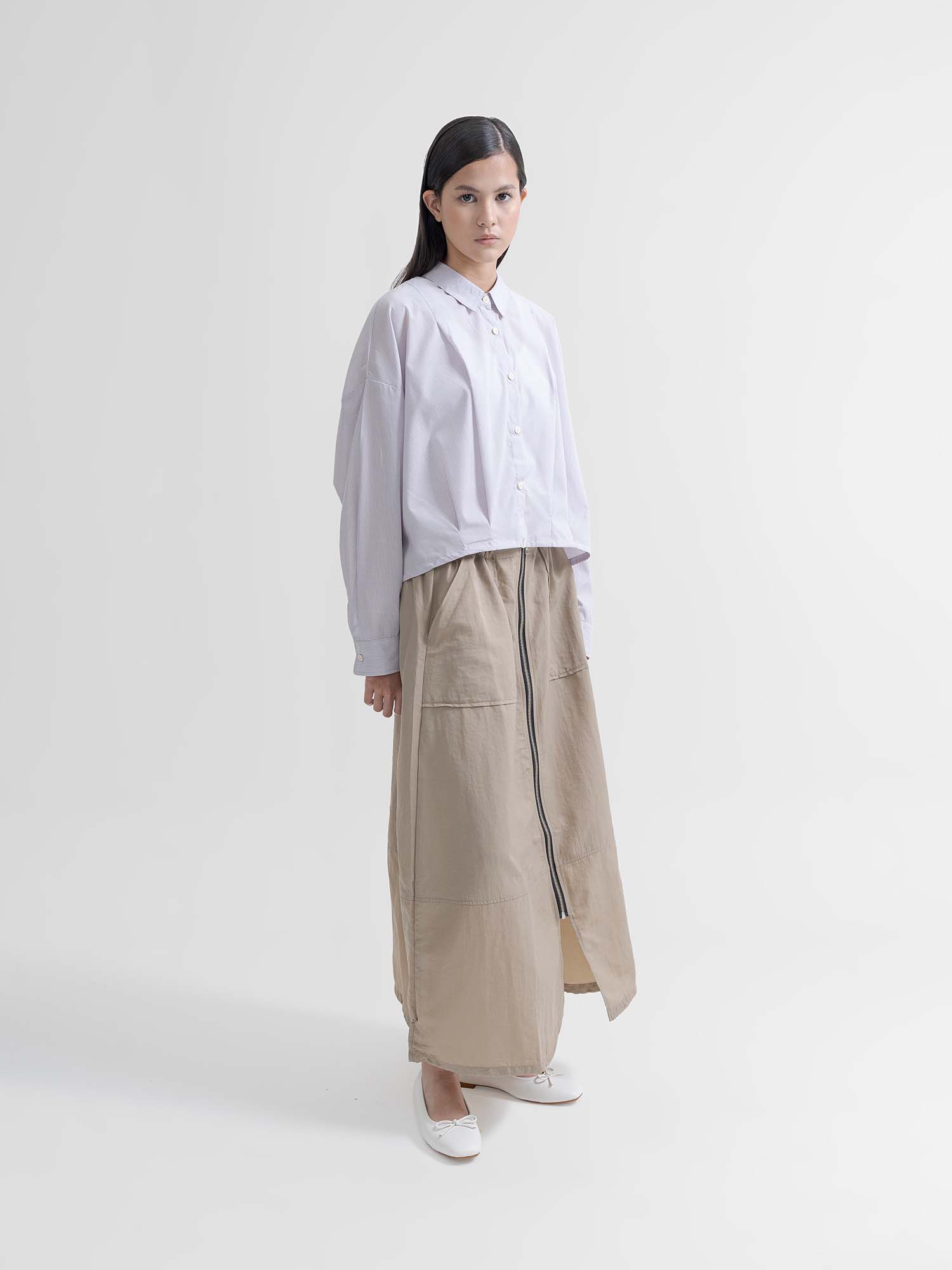 Honami Tuck Drawstring Shirt