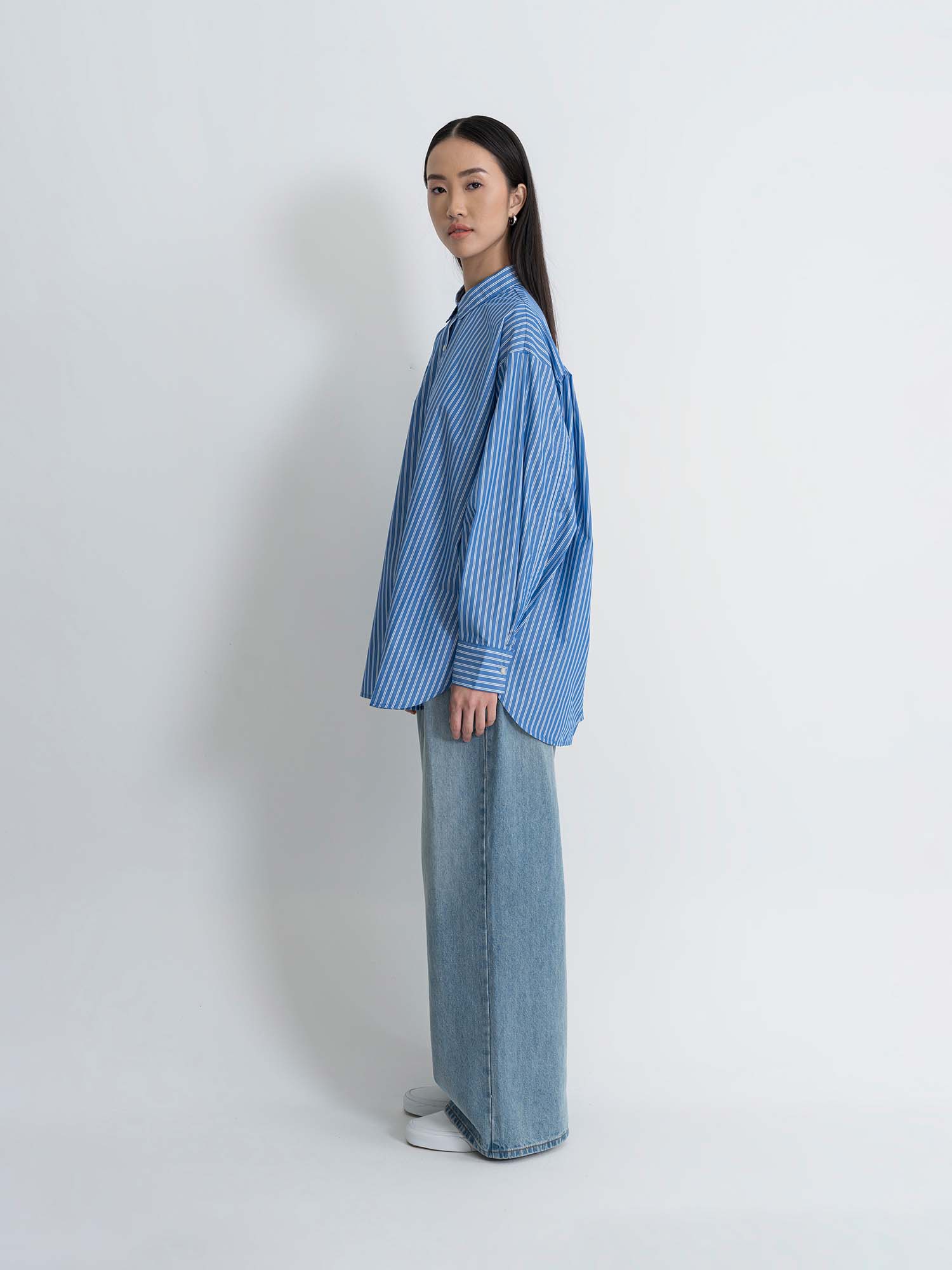 Akune Gathered Ribbon Shirt