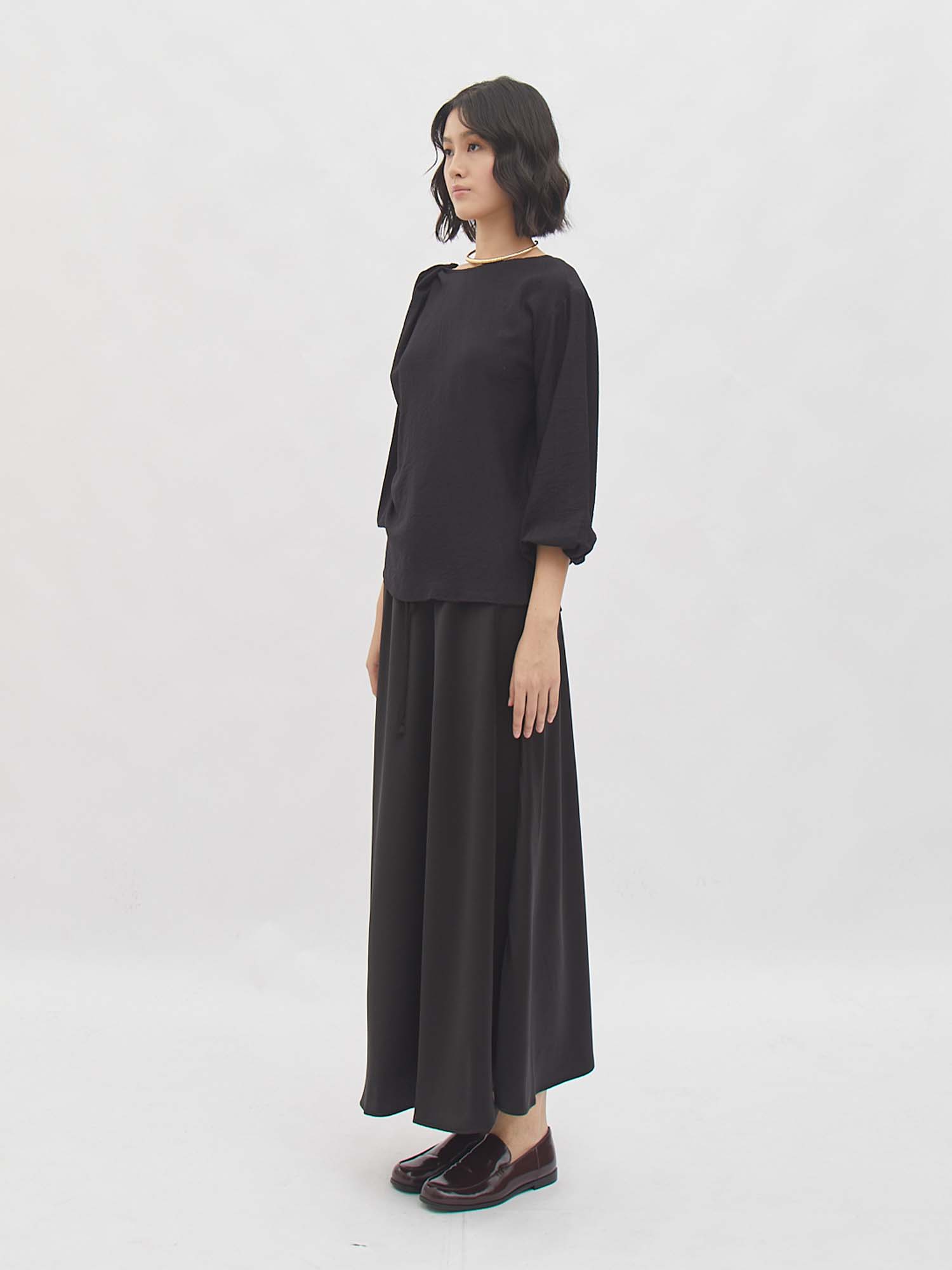 Nindy Twist Blouse