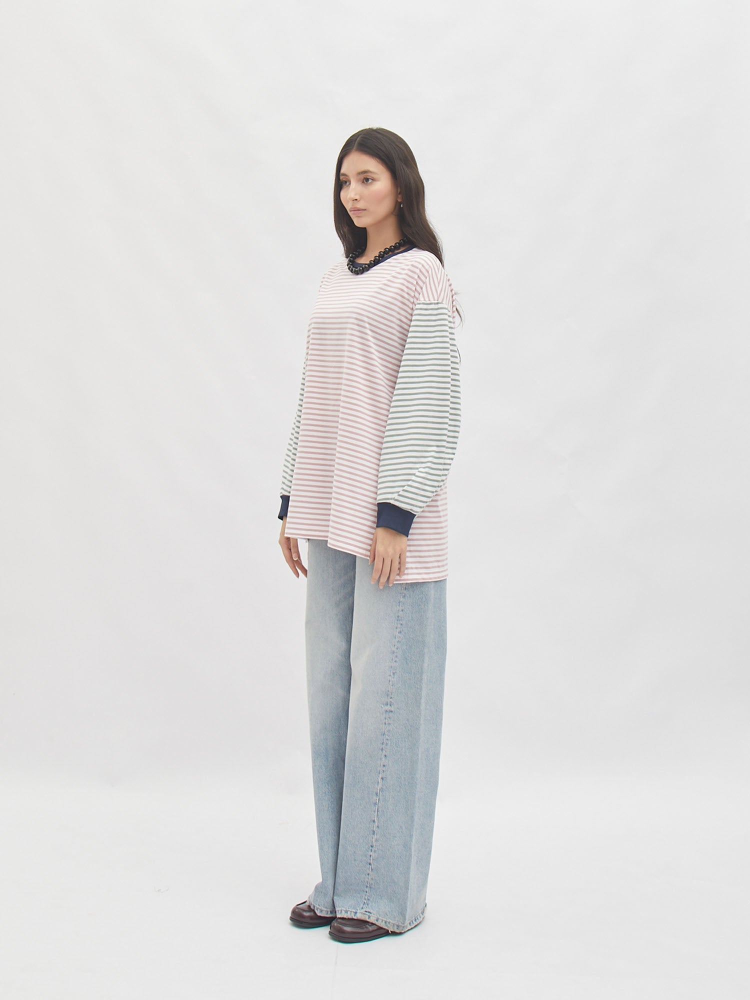 Listia Longsleeve Oversized Tee