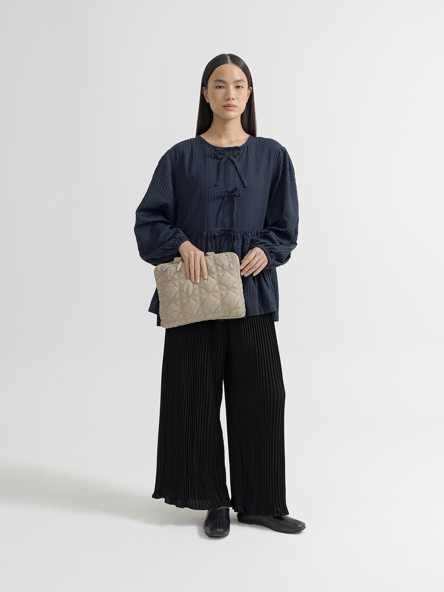 ZENA IPAD  POUCH 11inch