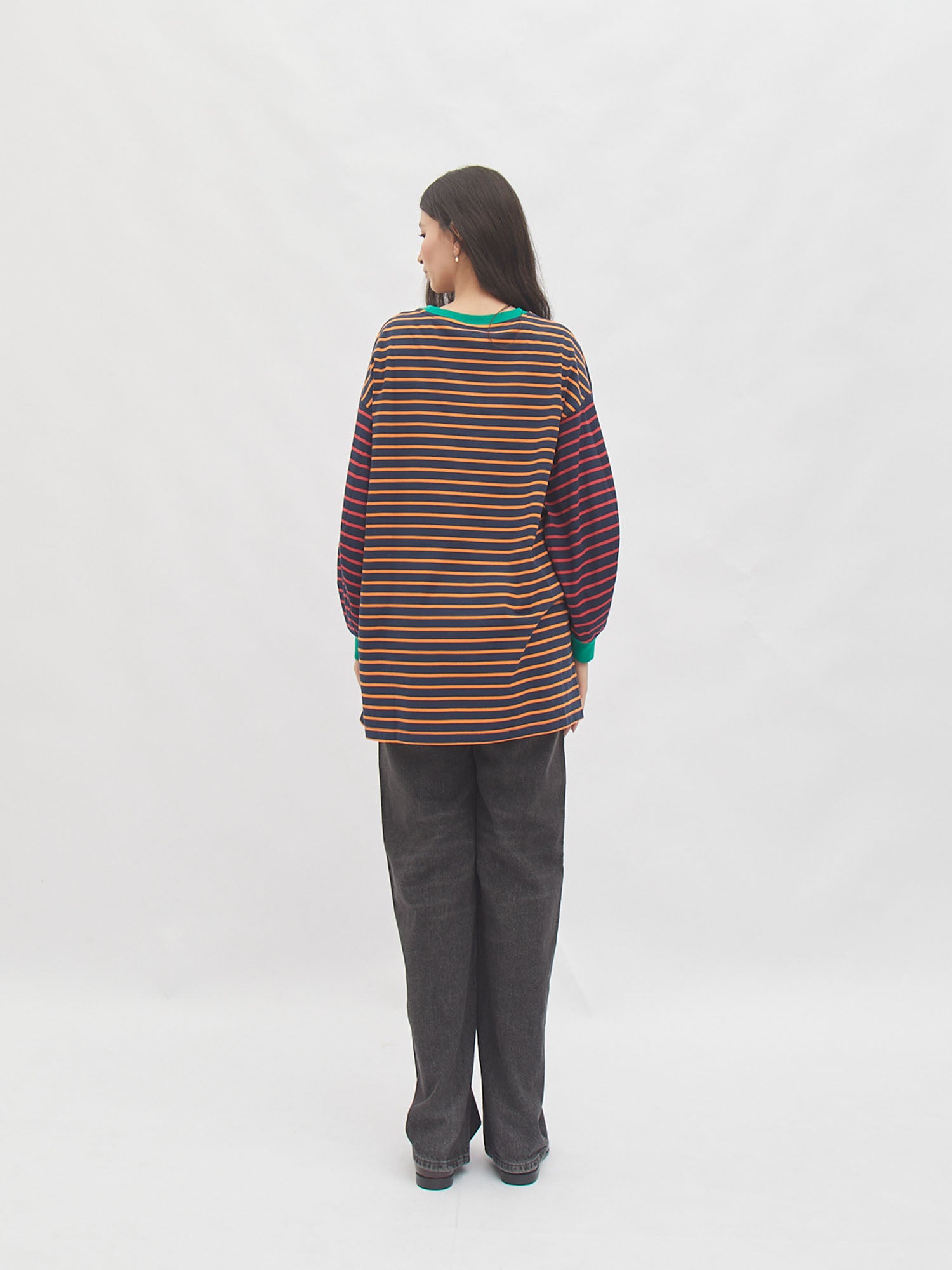 Listia Longsleeve Oversized Tee