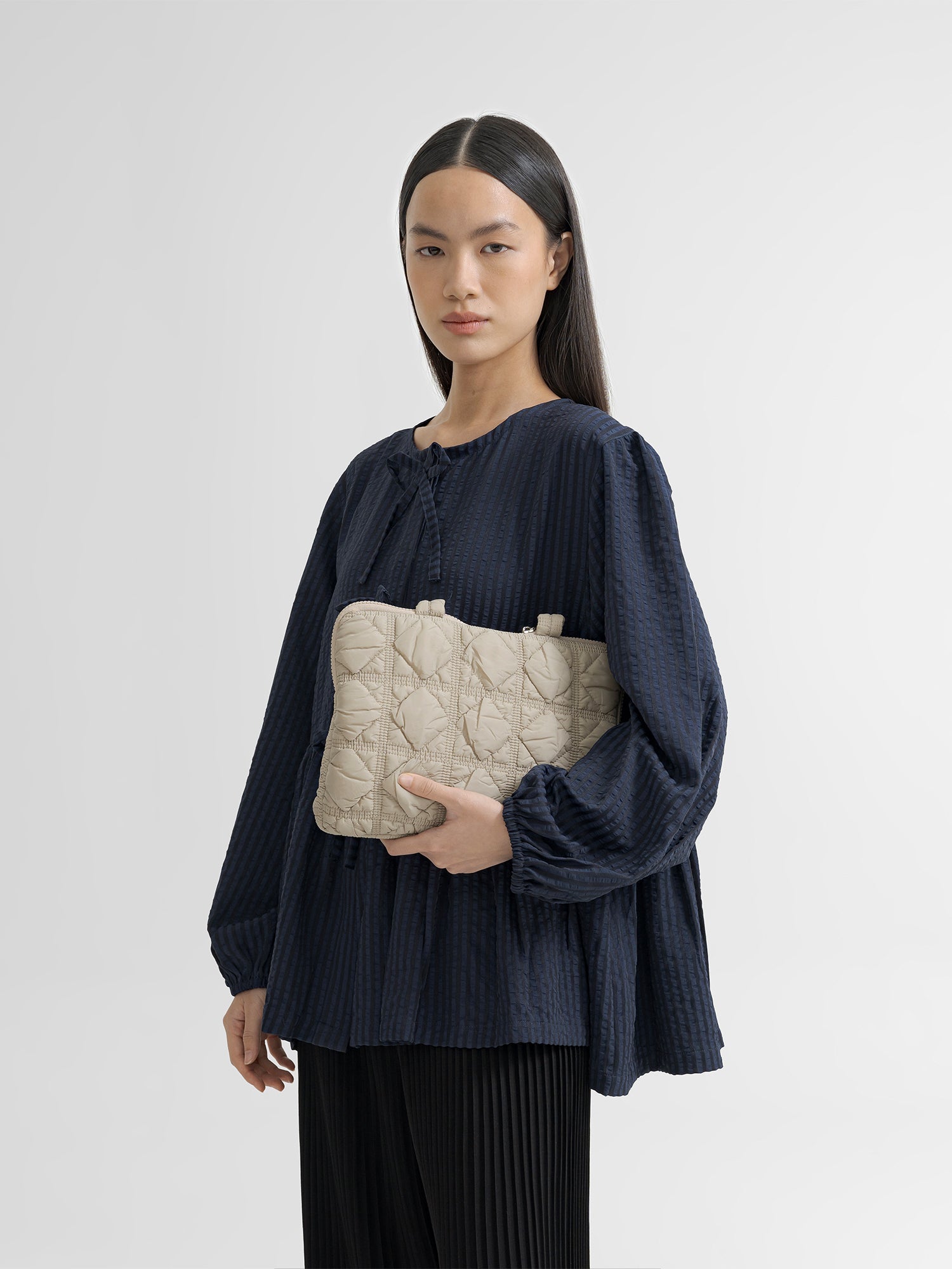 ZENA IPAD  POUCH 11inch