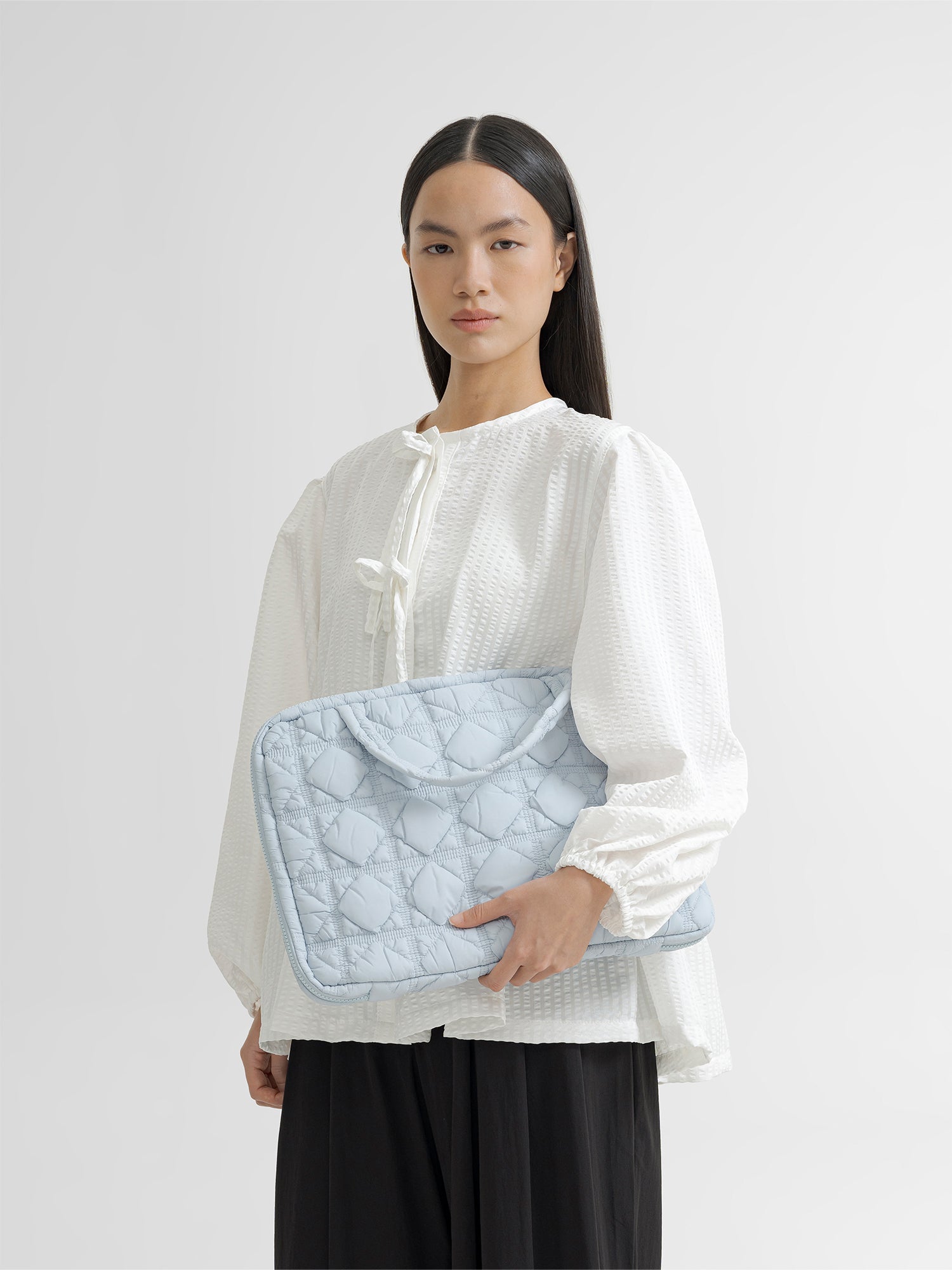 ZENA LAPTOP  POUCH 15inch