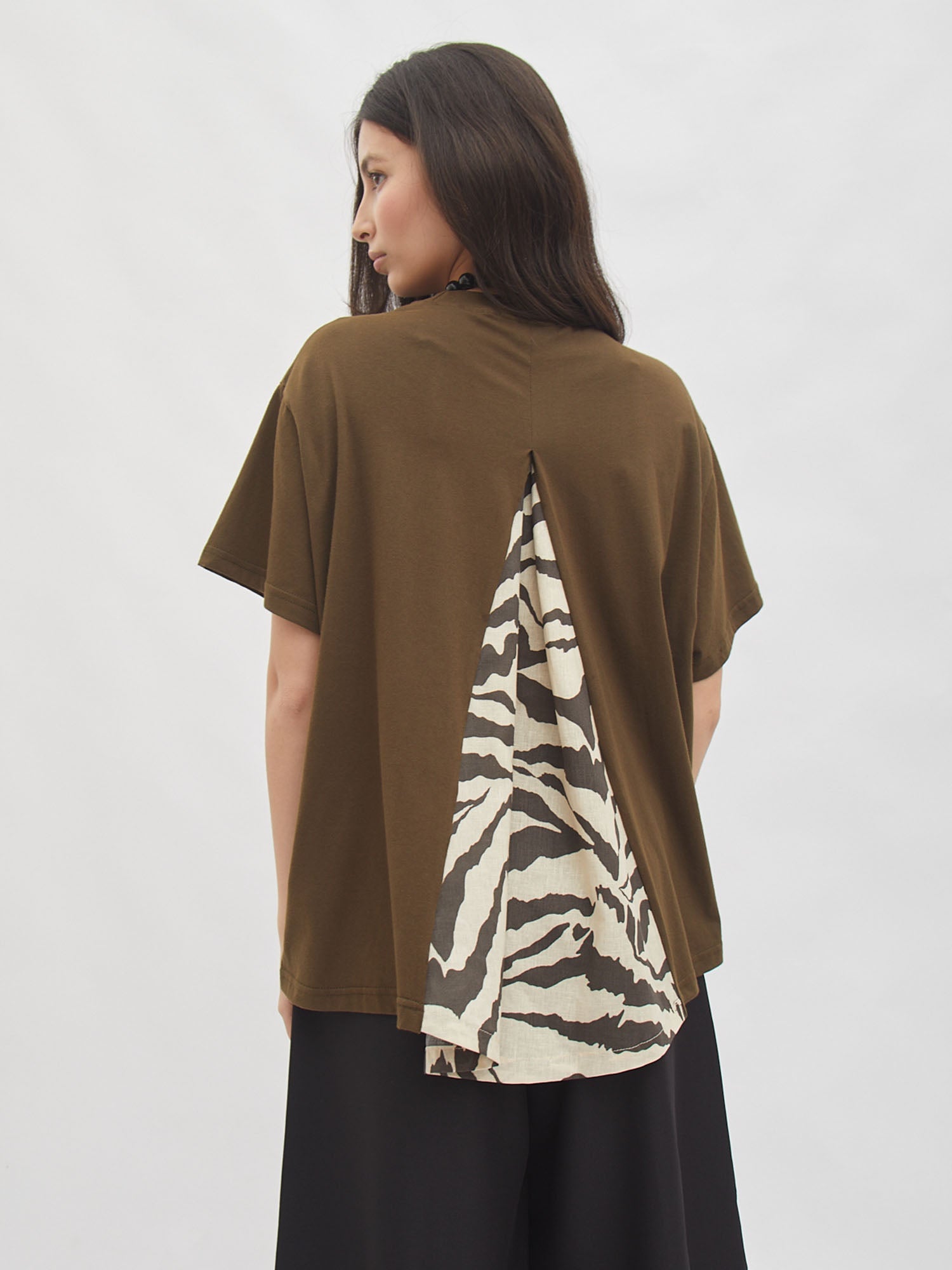 Kaluna Back Pattern Tee