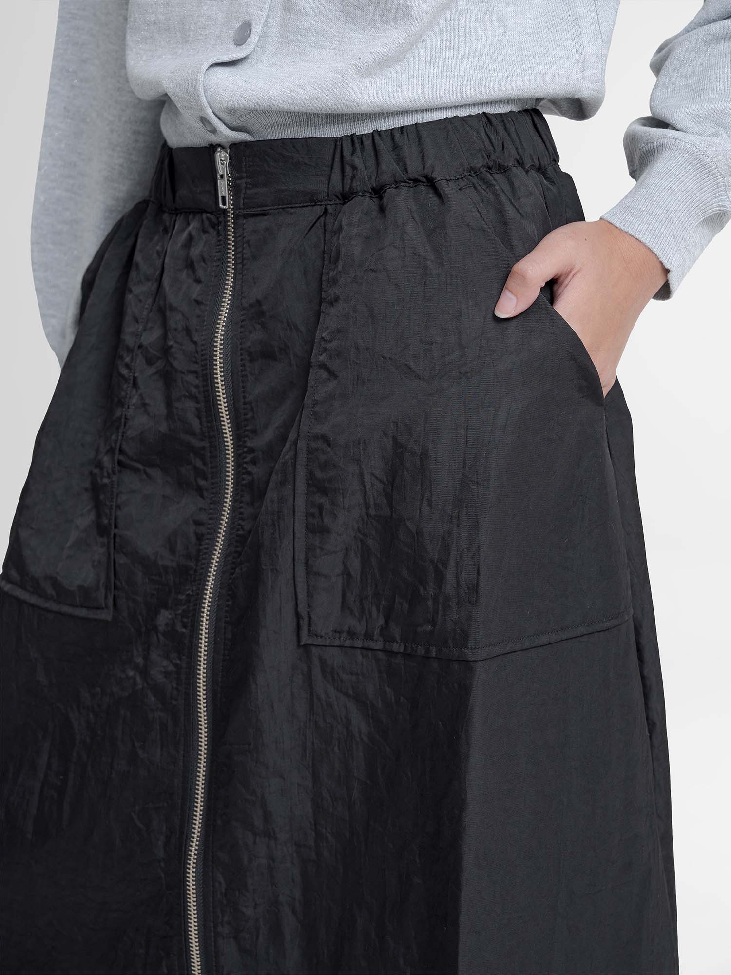 Rumoi Front Zip Cocoon Skirt