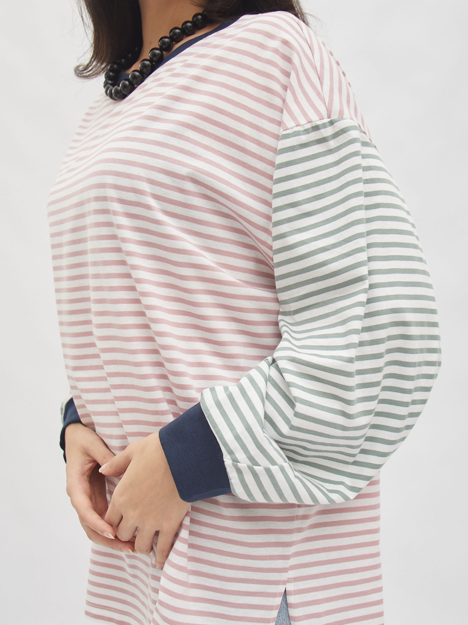 Listia Longsleeve Oversized Tee