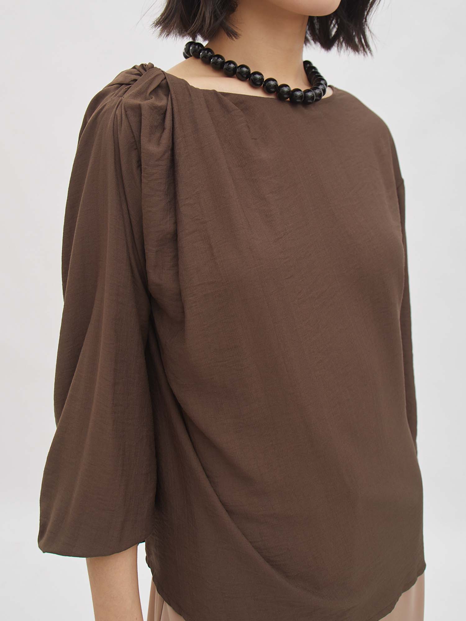 Nindy Twist Blouse