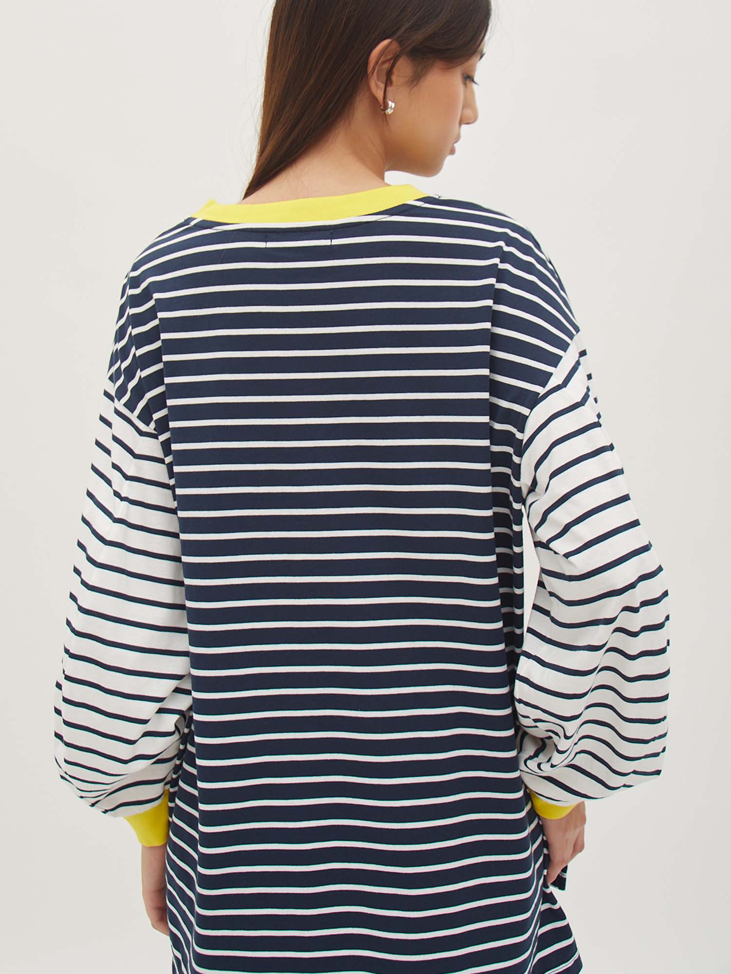 Listia Longsleeve Oversized Tee