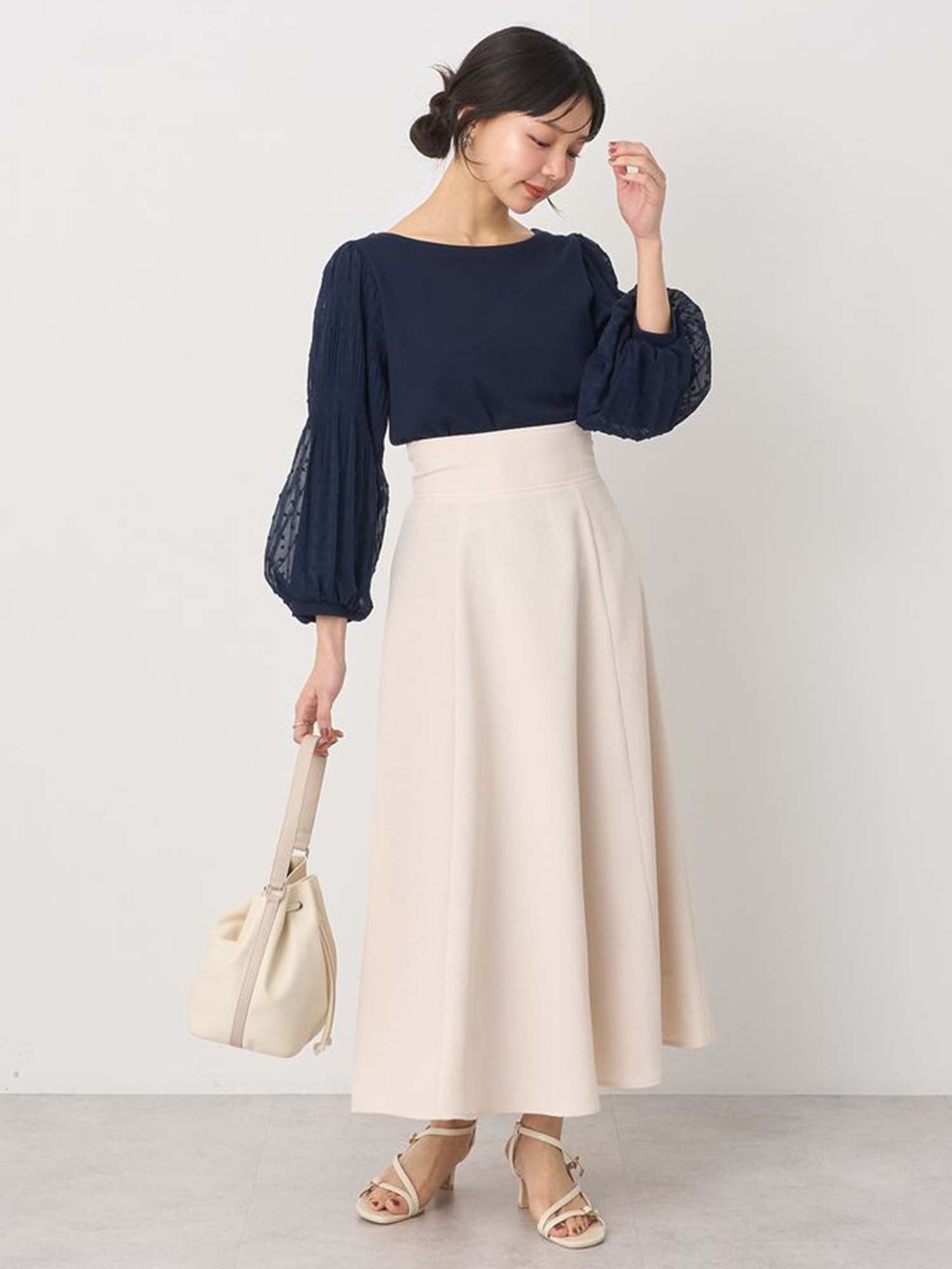Moji Pleated Sleeve Blouse
