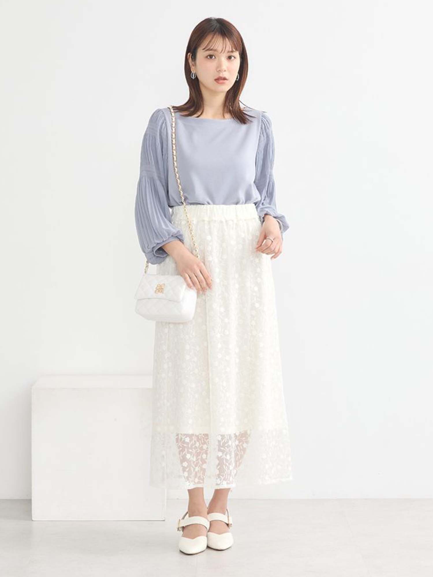 Moji Pleated Sleeve Blouse