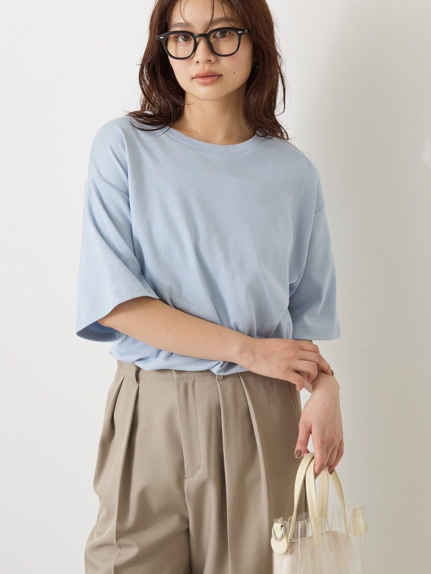 Ayami Loose-Fitting Crew Neck T-Shirt