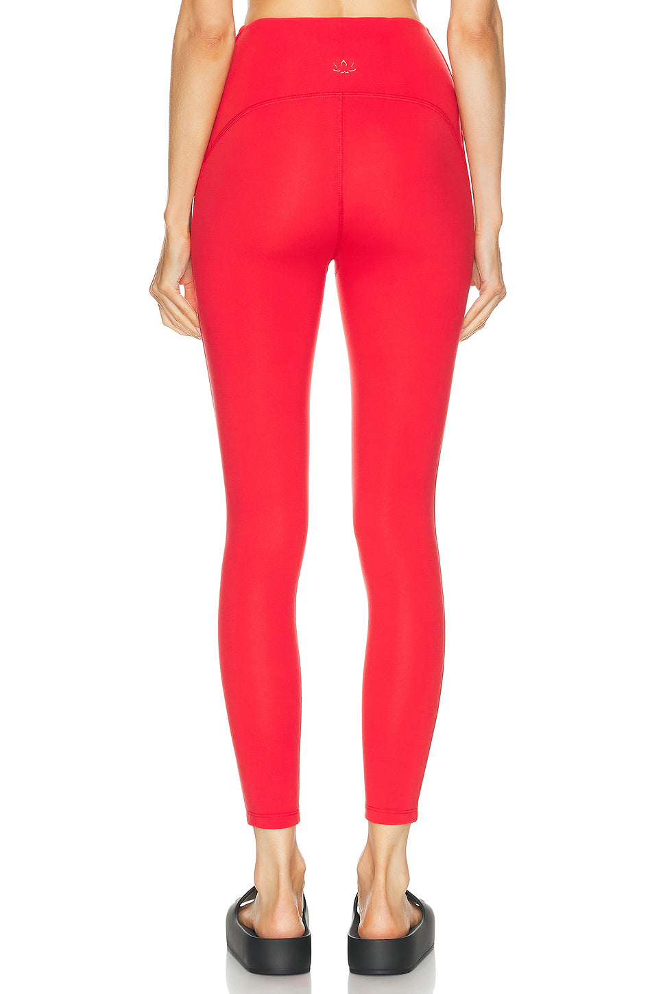 Powerbeyond Strive High Waisted Midi Legging