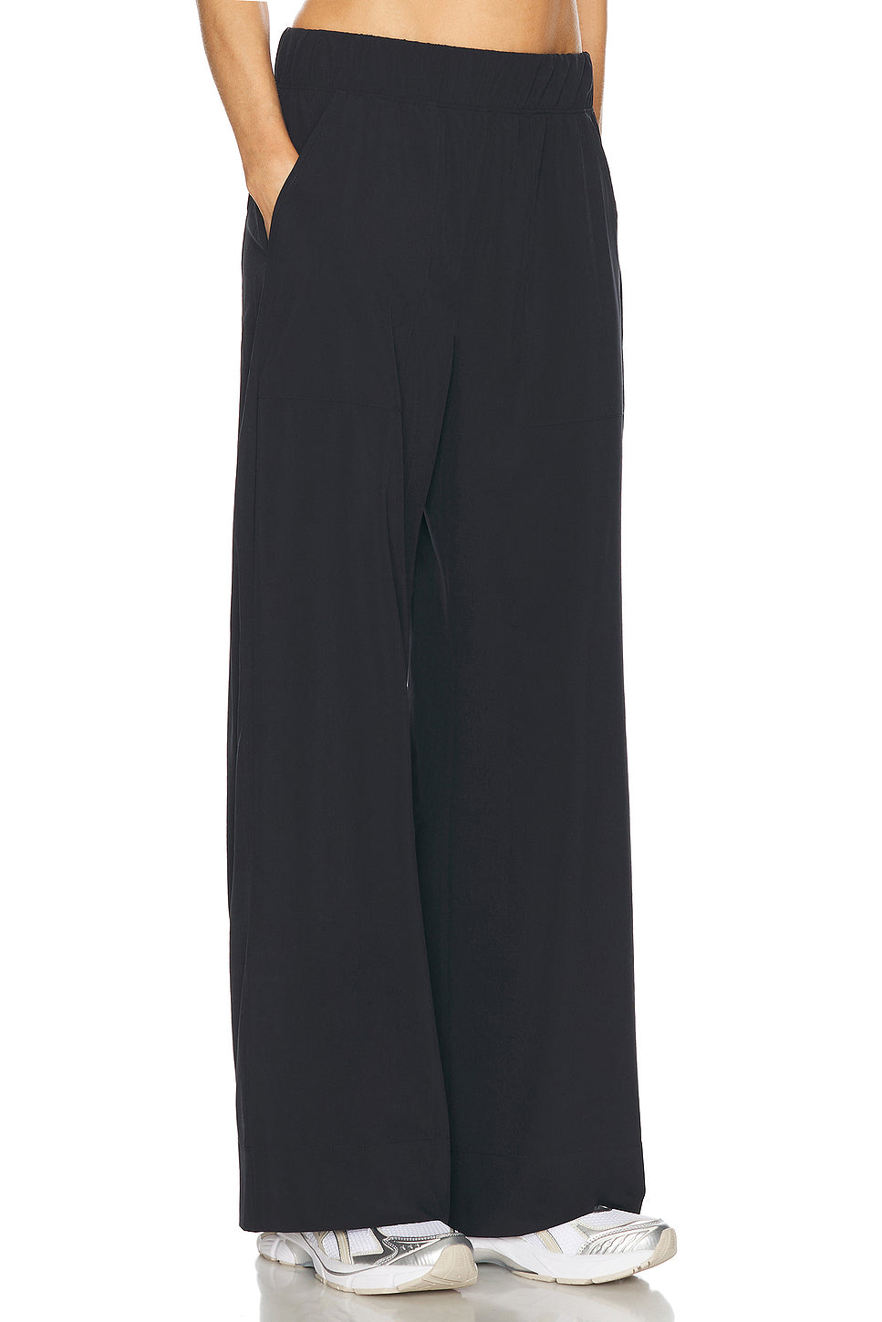 Stretch Woven Wide Leg Pant
