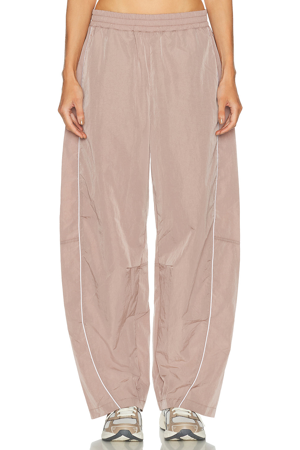 Limitless Barrel Leg Pant