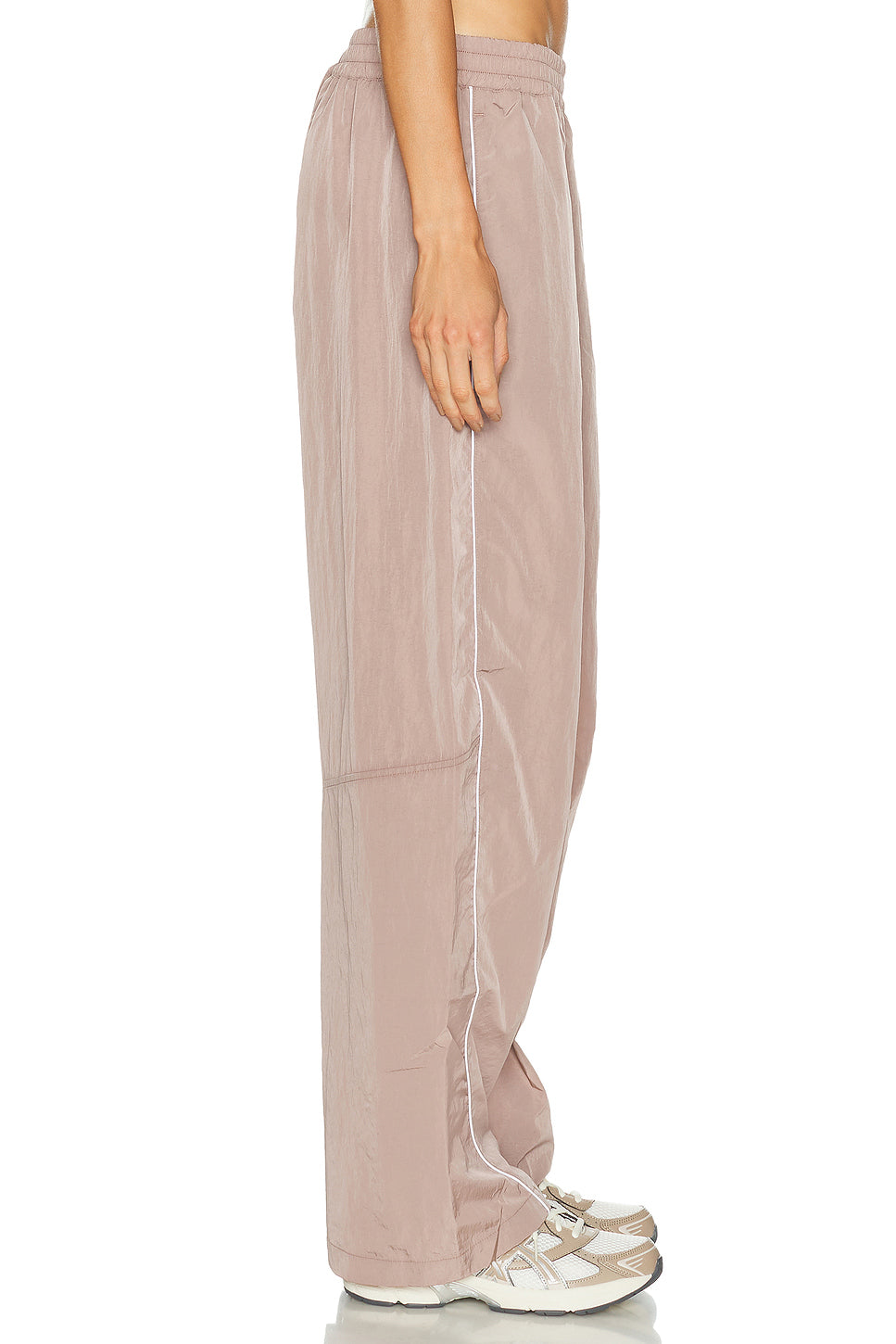 Limitless Barrel Leg Pant