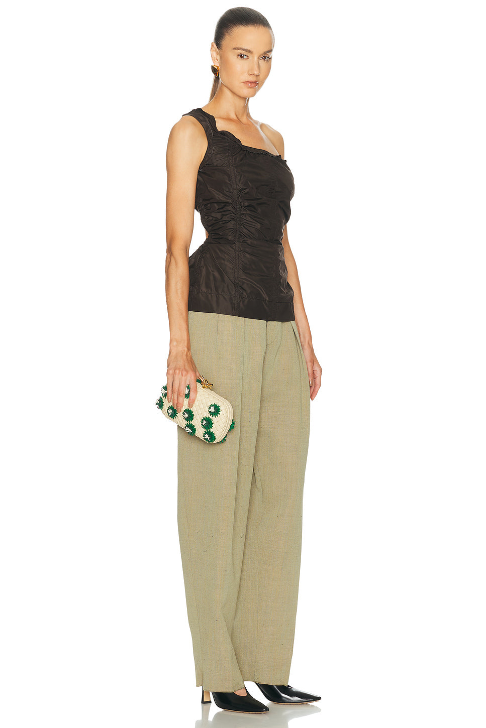 Knot Clutch