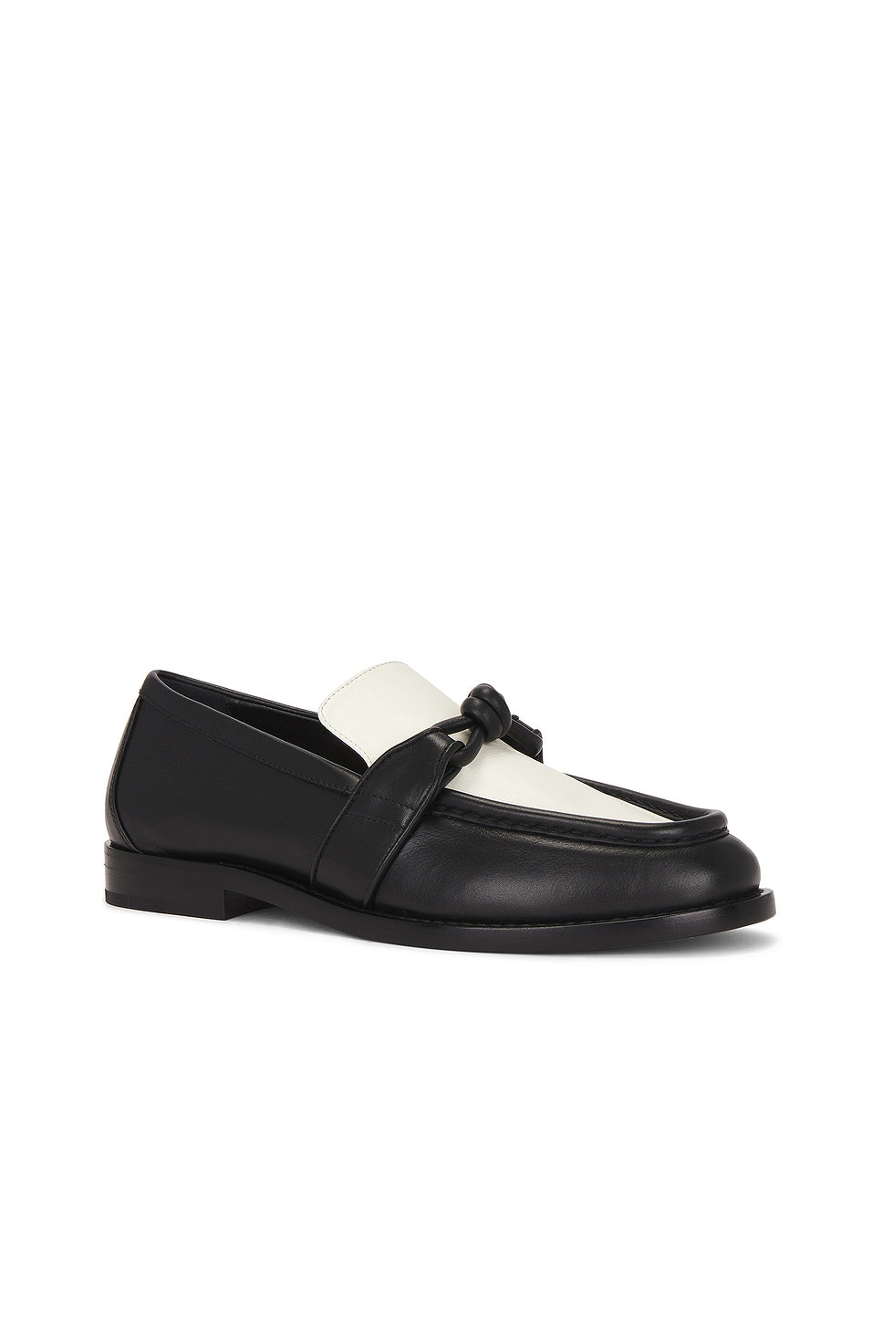Astaire Flat