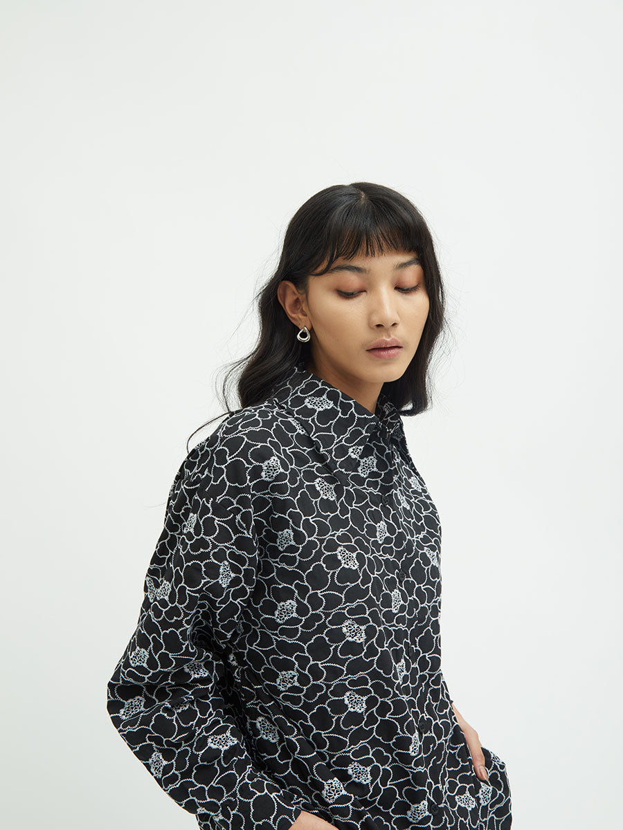 Balqis Embroidery Shirt
