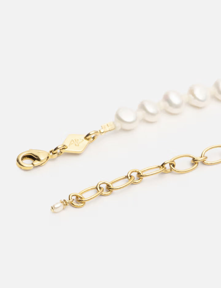 Stellar Pearly Bracelet