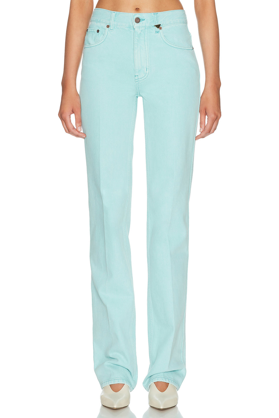 Slim Straight Leg